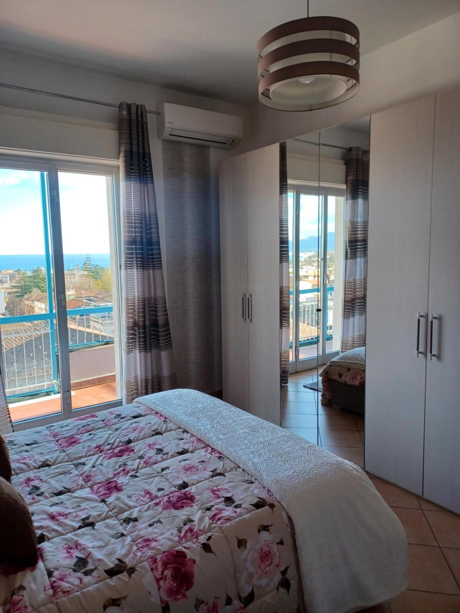 Casa Donna Rosaria Tra Etna E Taormina Apartment Riposto ภายนอก รูปภาพ