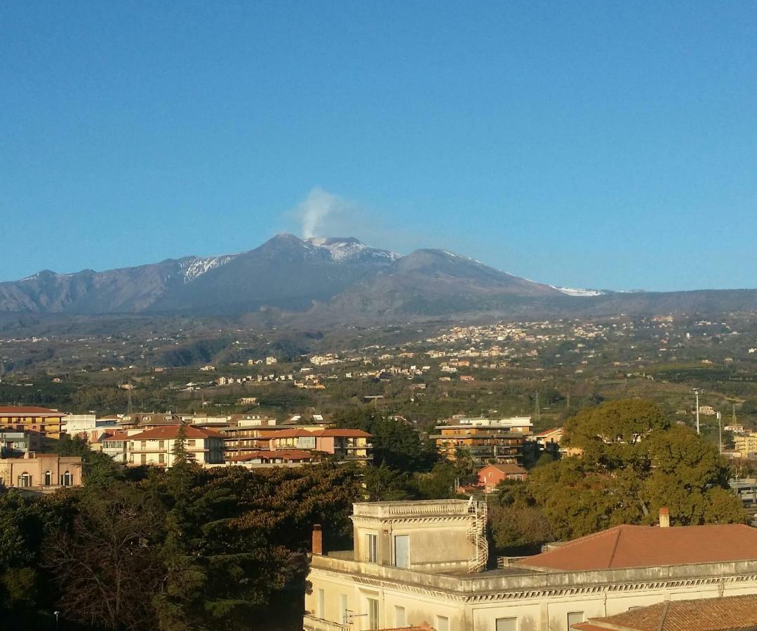Casa Donna Rosaria Tra Etna E Taormina Apartment Riposto ภายนอก รูปภาพ