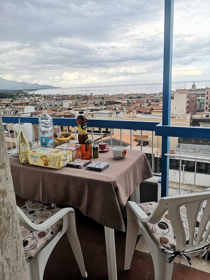 Casa Donna Rosaria Tra Etna E Taormina Apartment Riposto ภายนอก รูปภาพ